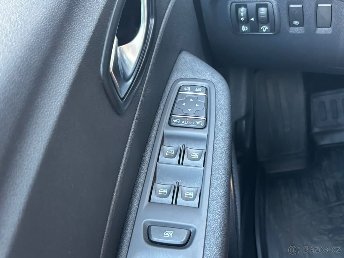 2019 Renault CAPTUR - 19
