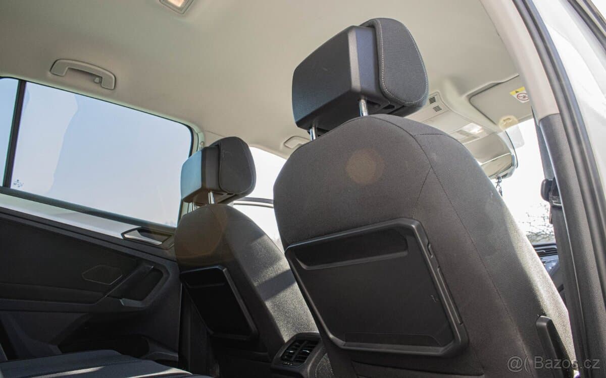 2019 Volkswagen TIGUAN - 19