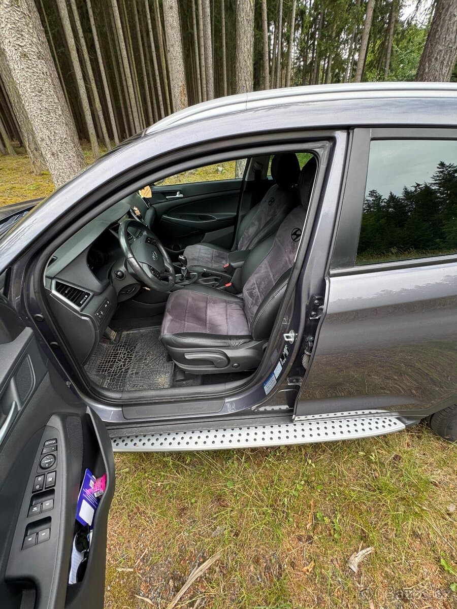 Hyundai TUCSON - 19