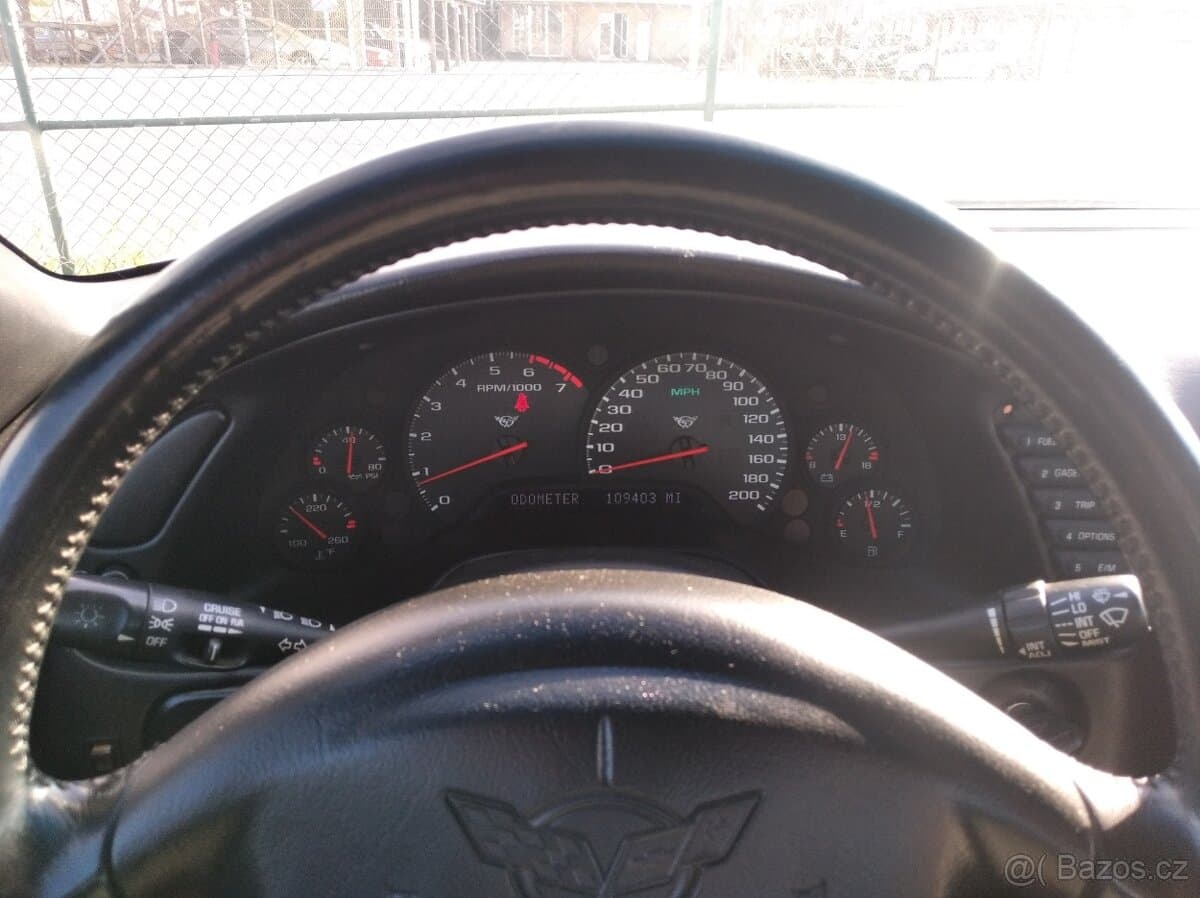 2001 Chevrolet CORVETTE - 19