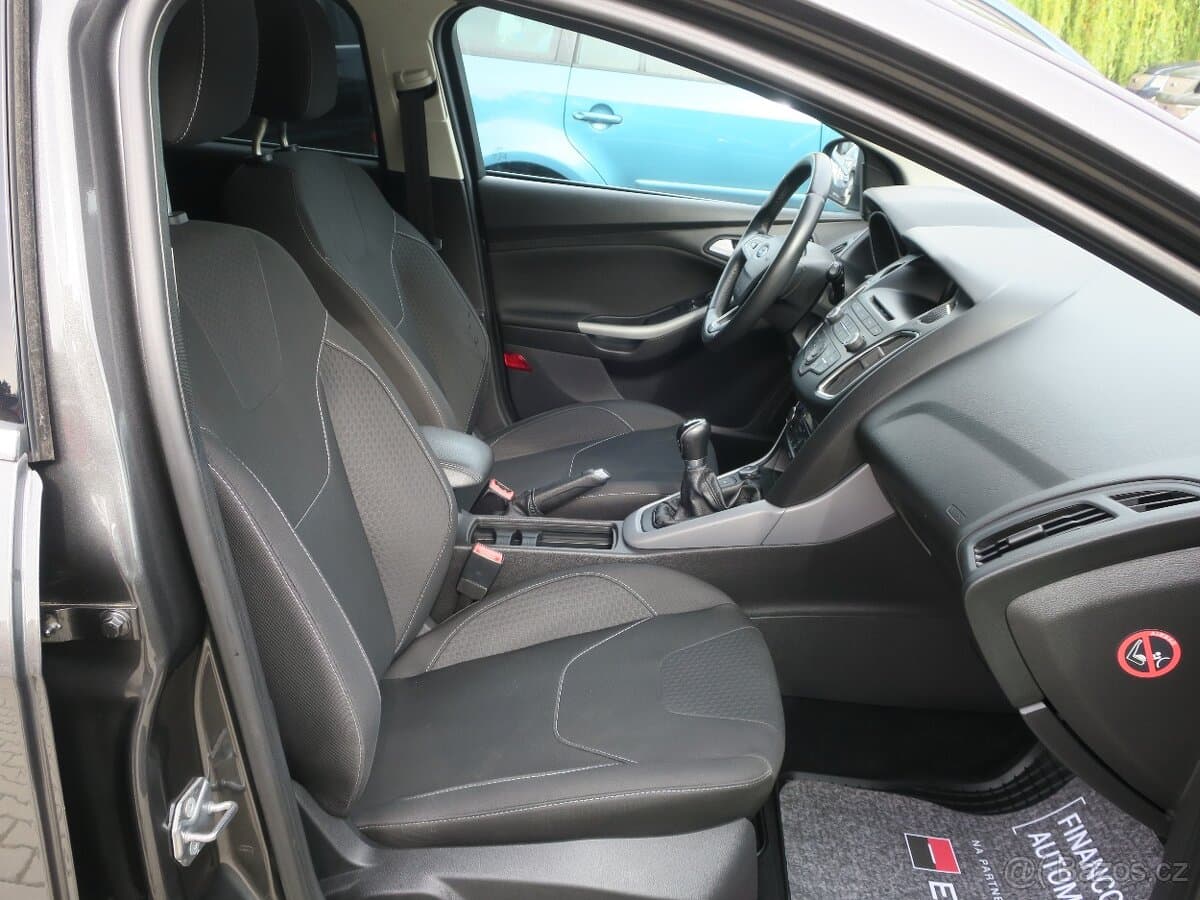 2016 Ford FOCUS - 19