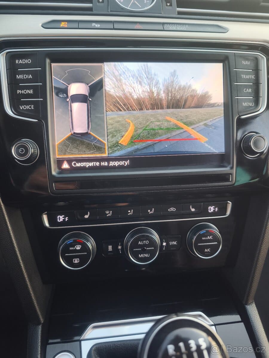 2015 Volkswagen PASSAT - 19