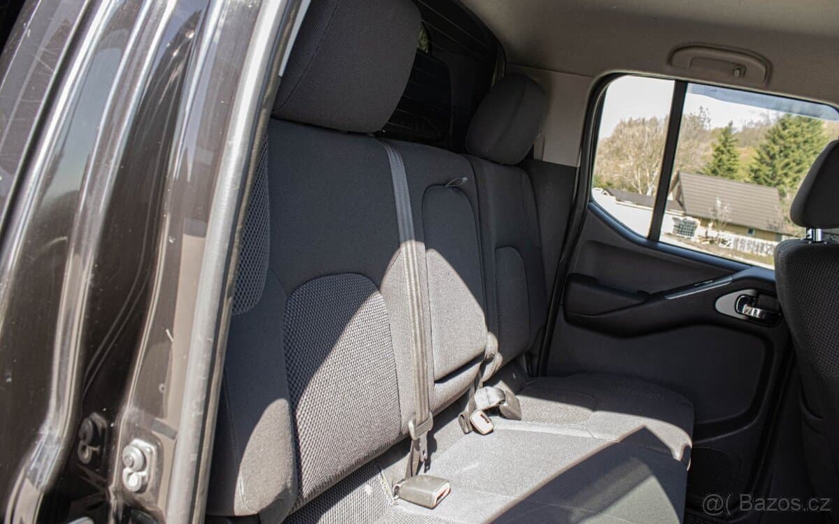 2007 Nissan NAVARA - 19