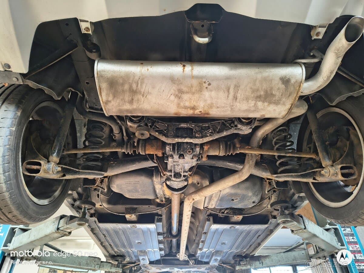 2013 Suzuki S-CROSS - 19