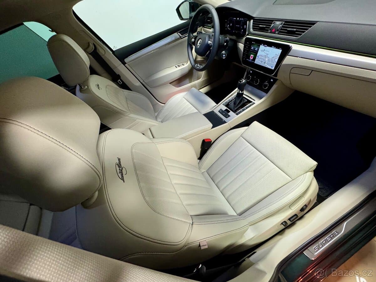 2023 Škoda SUPERB - 19
