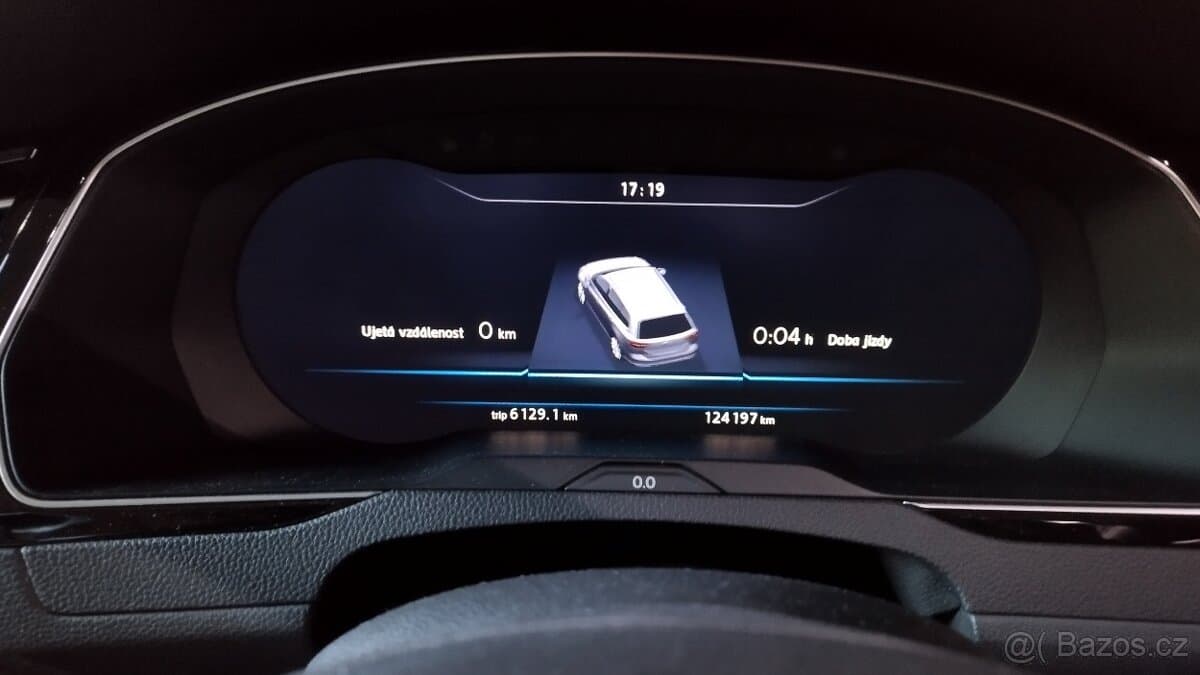 2017 Volkswagen PASSAT - 19