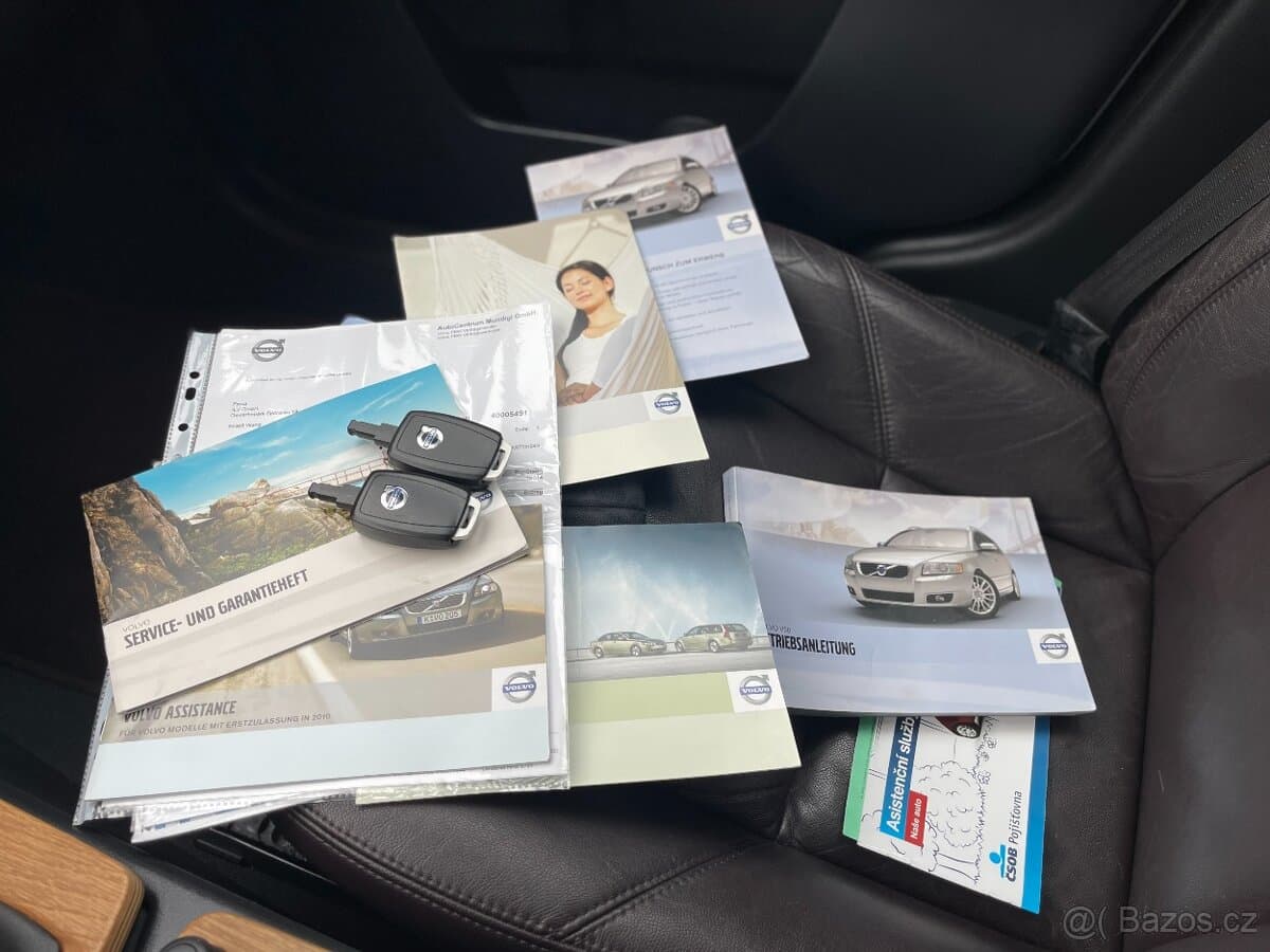 2010 Volvo V50 - 19