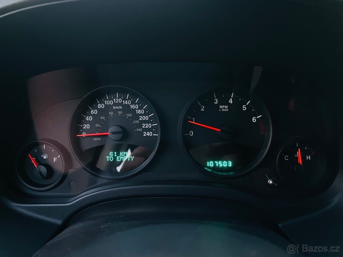 2012 Jeep COMPASS - 19