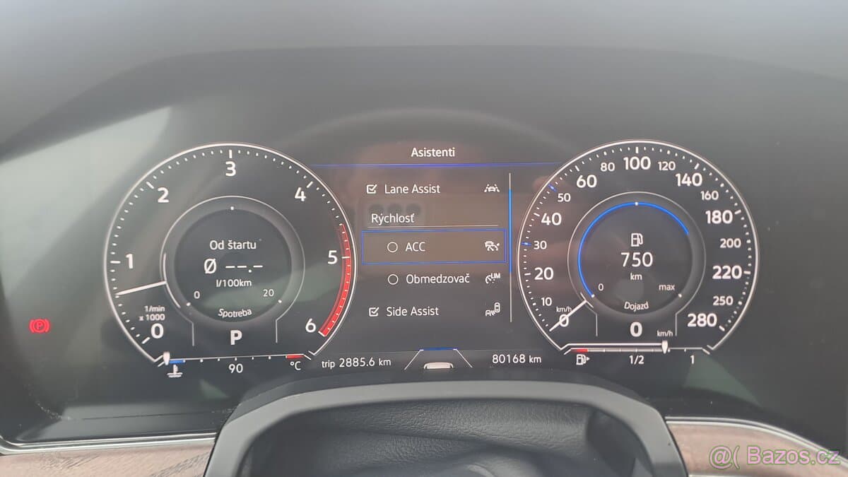 2021 Volkswagen TOUAREG - 19
