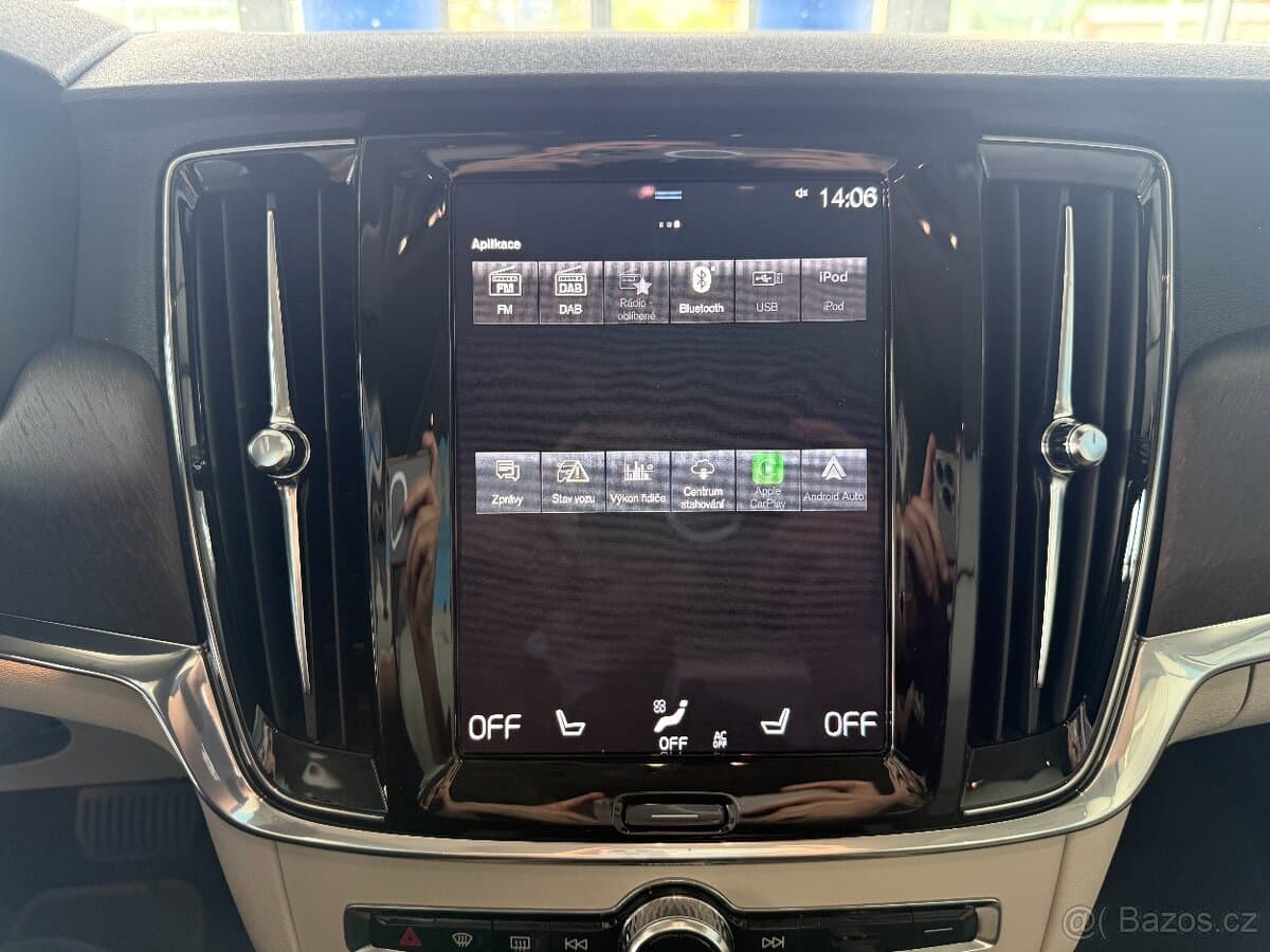 2019 Volvo V90 - 19