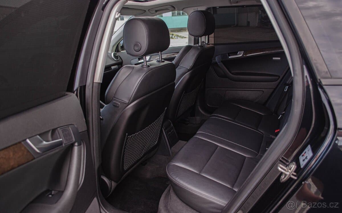 2010 Audi S3 - 19