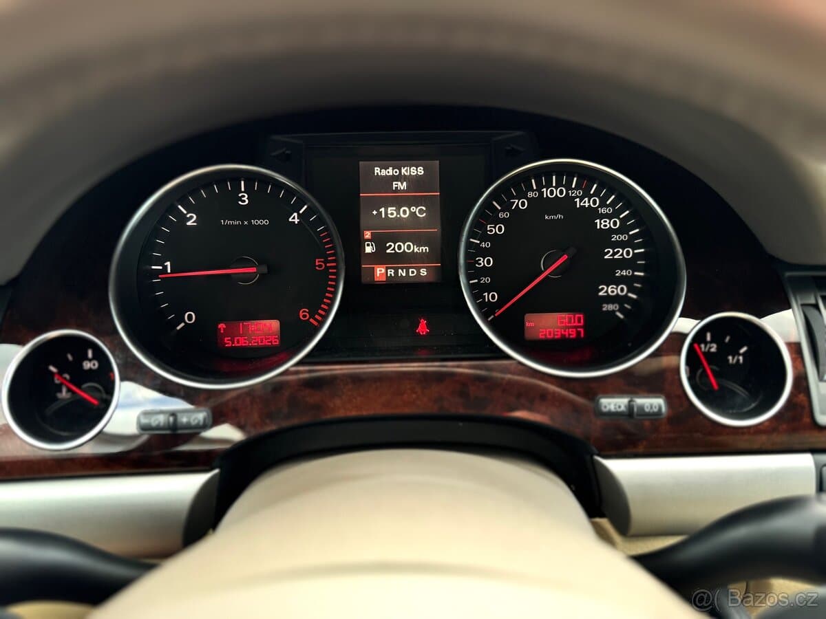 2006 Audi A8 - 19