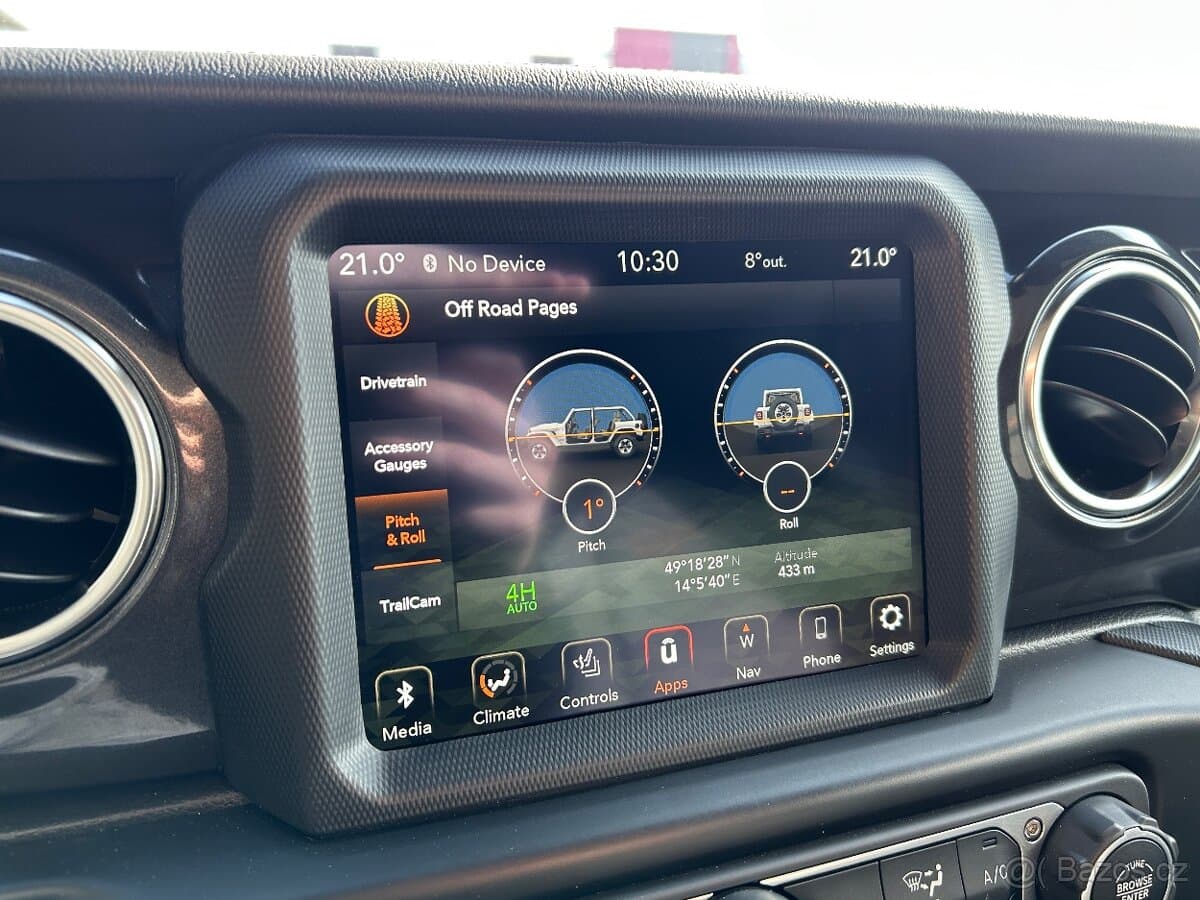 2023 Jeep WRANGLER - 19