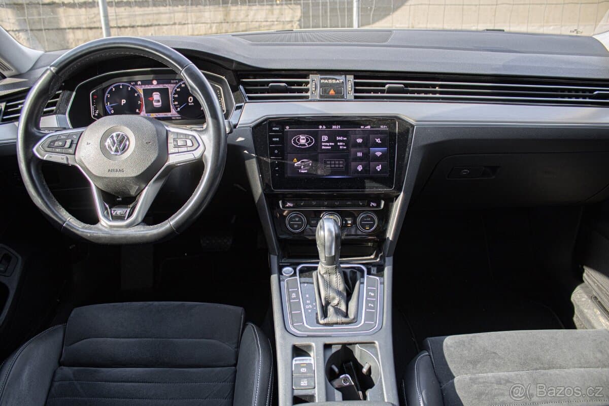 2020 Volkswagen PASSAT - 19