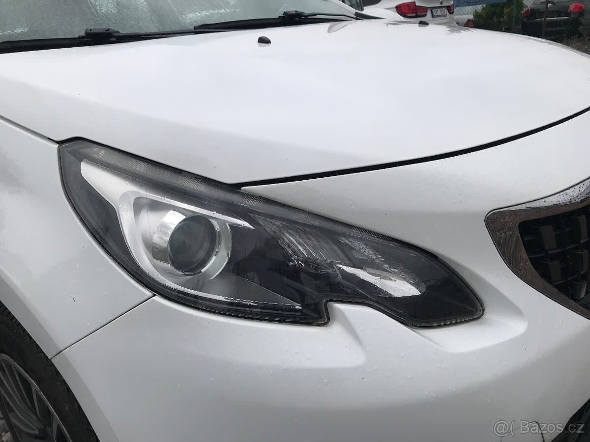 2017 Peugeot 2008 - 19