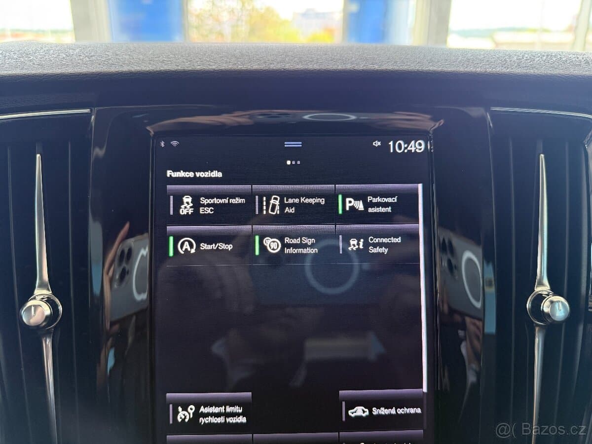 2019 Volvo V90 - 19