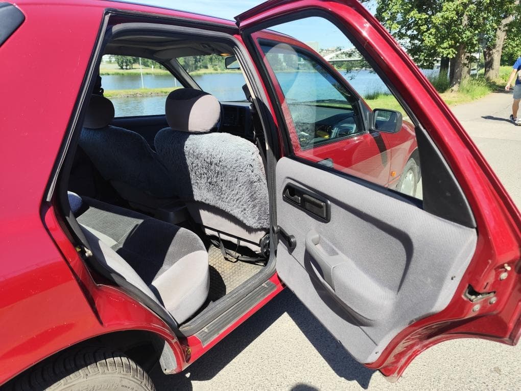 1990 Ford SIERRA - 19