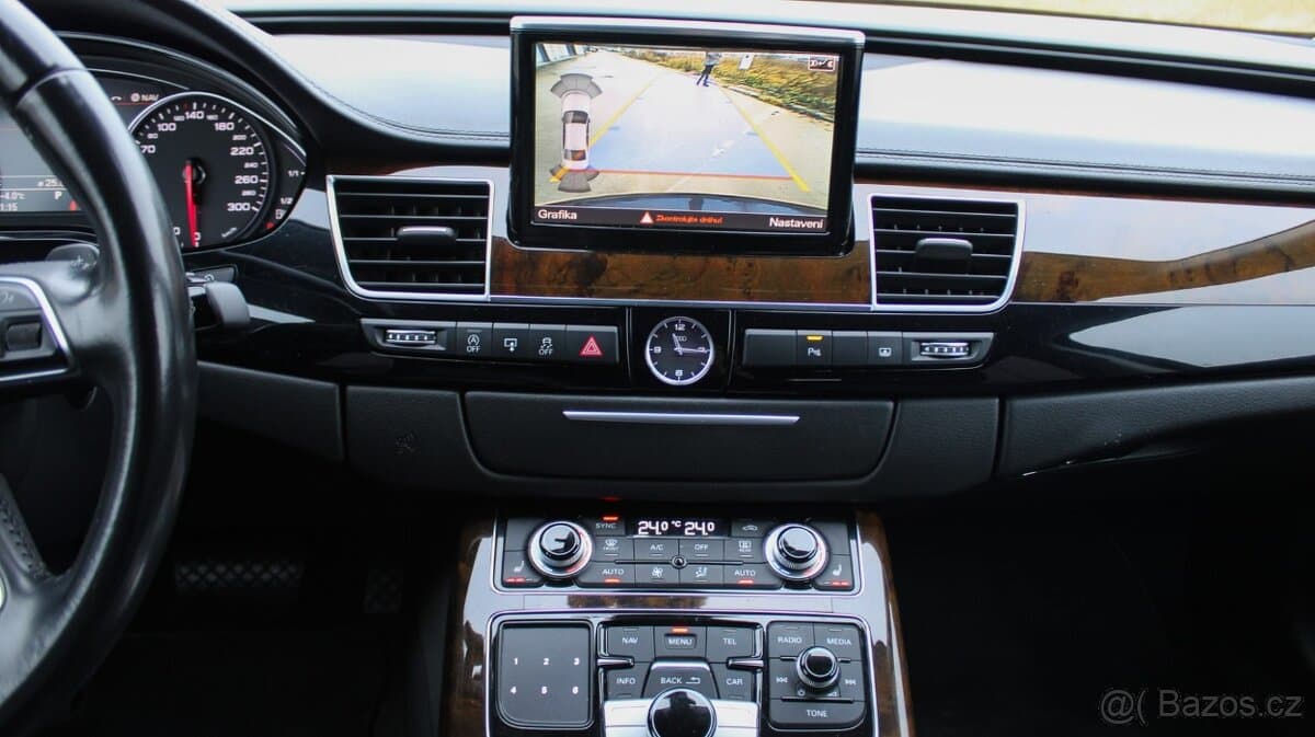 2016 Audi A8 - 19