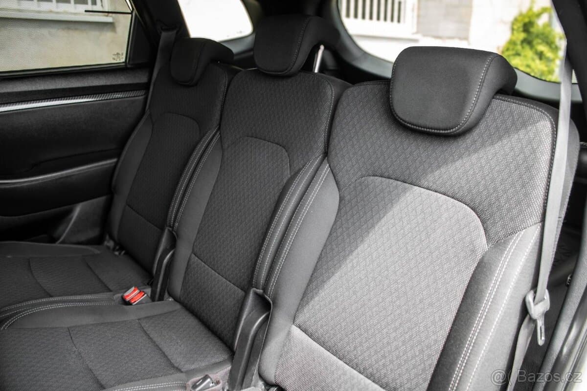 2018 Kia CARENS - 19