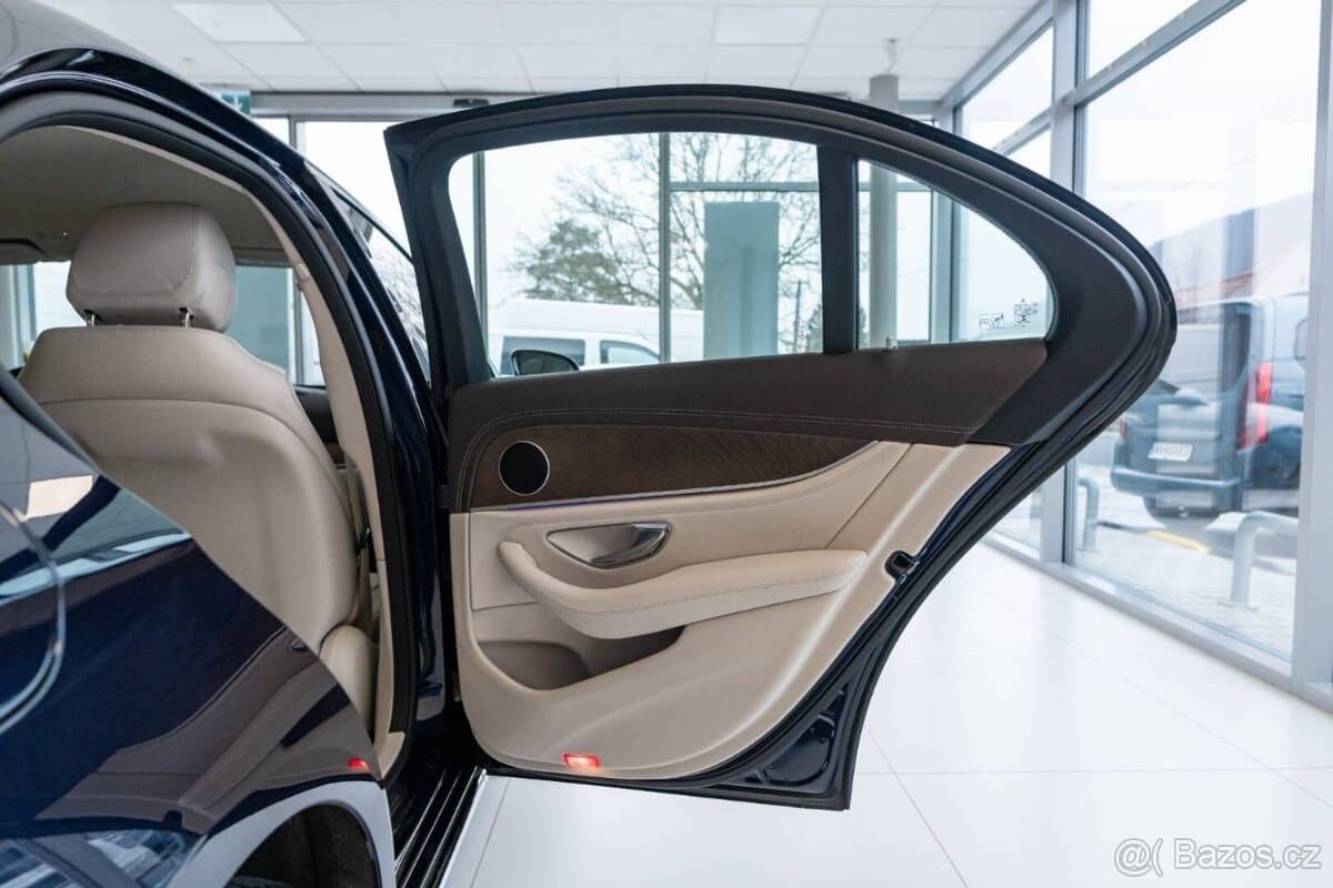 2018 Mercedes-Benz OSTATNÍ - 19