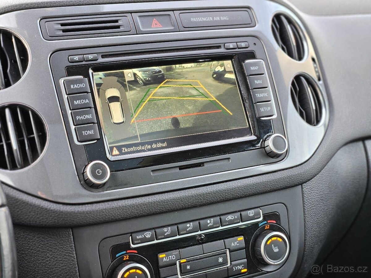 2012 Volkswagen TIGUAN - 19