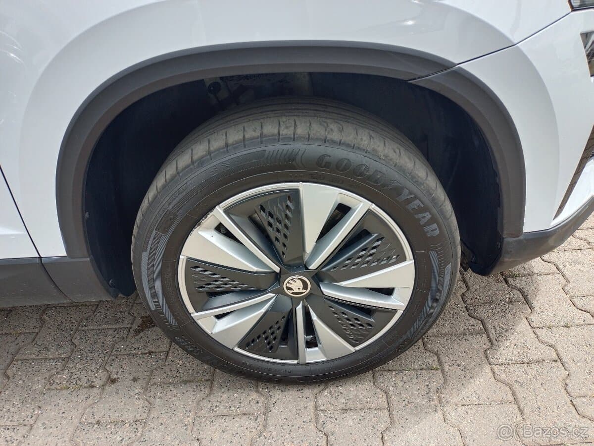 2023 Škoda KAROQ - 19