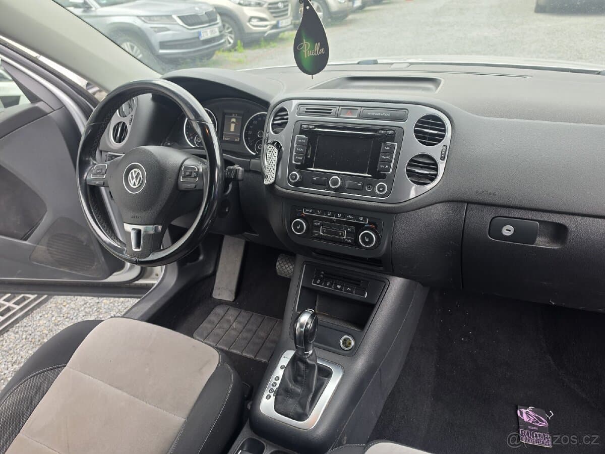 2012 Volkswagen TIGUAN - 19