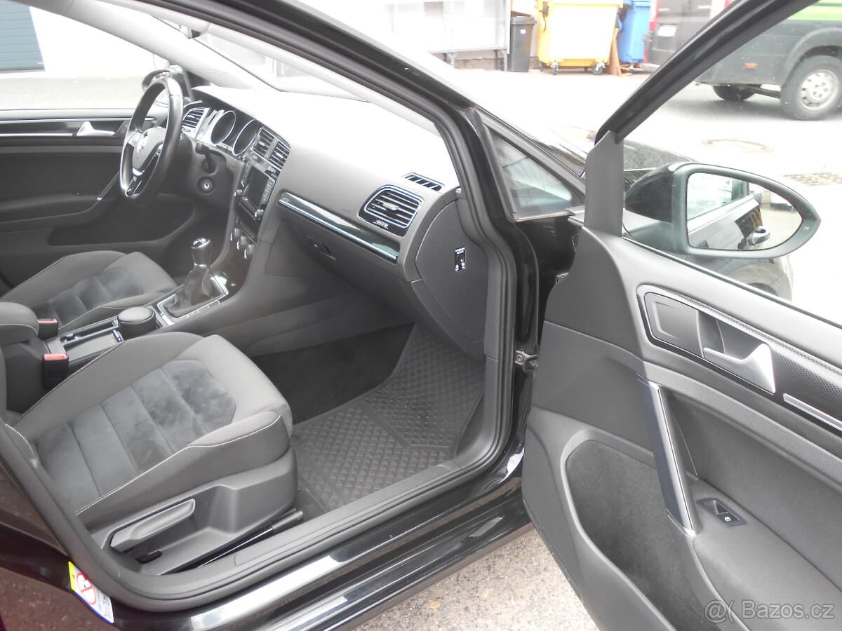 2014 Volkswagen GOLF - 19