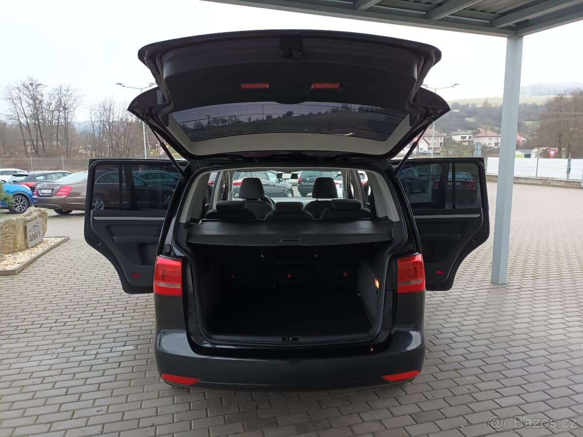 2011 Volkswagen TOURAN - 19