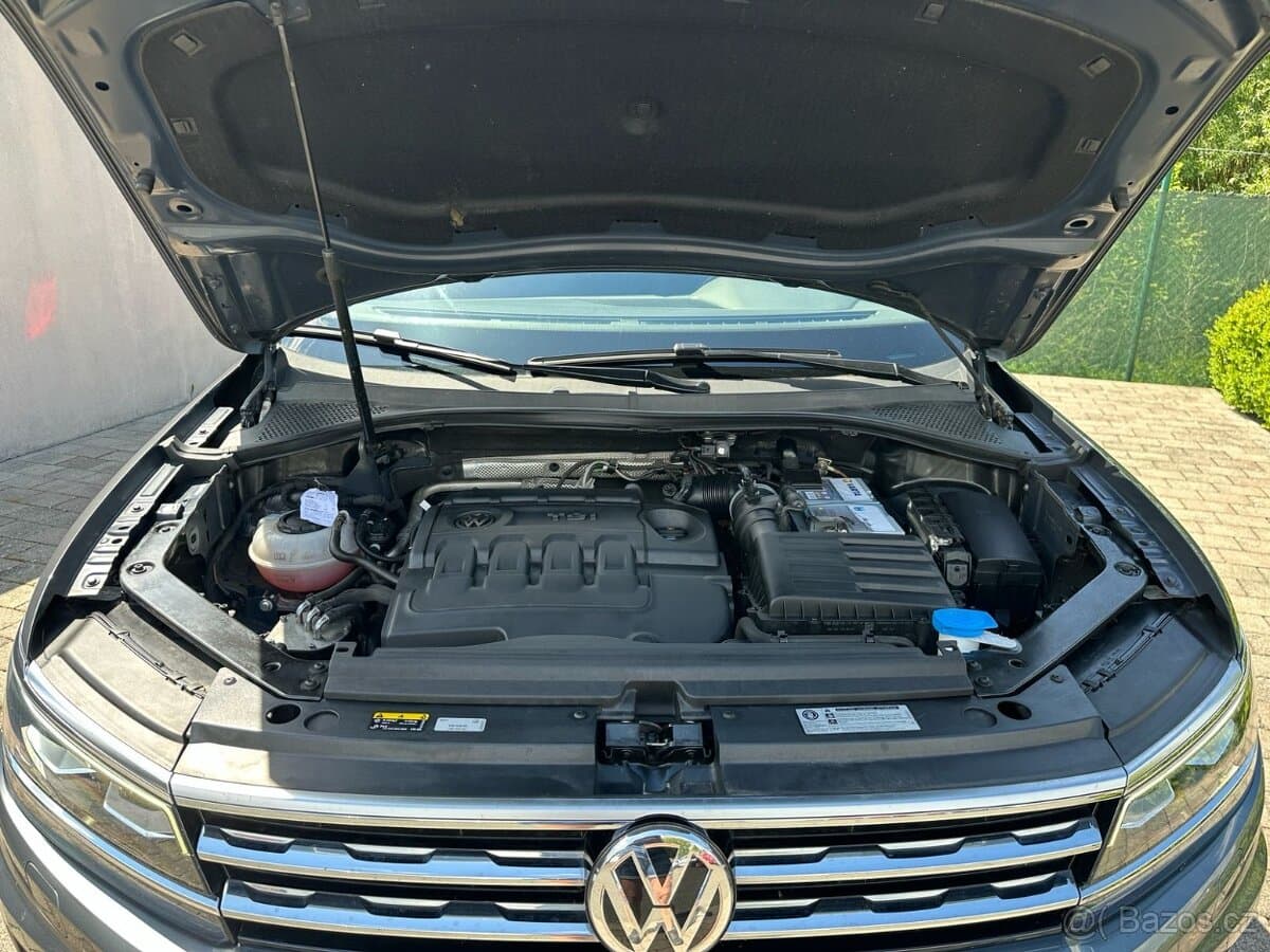 2017 Volkswagen TIGUAN - 19