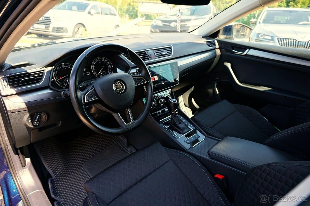 2018 Škoda SUPERB - 19