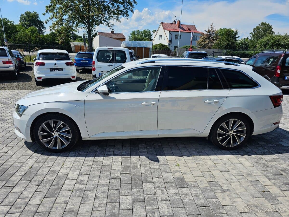2018 Škoda SUPERB - 19