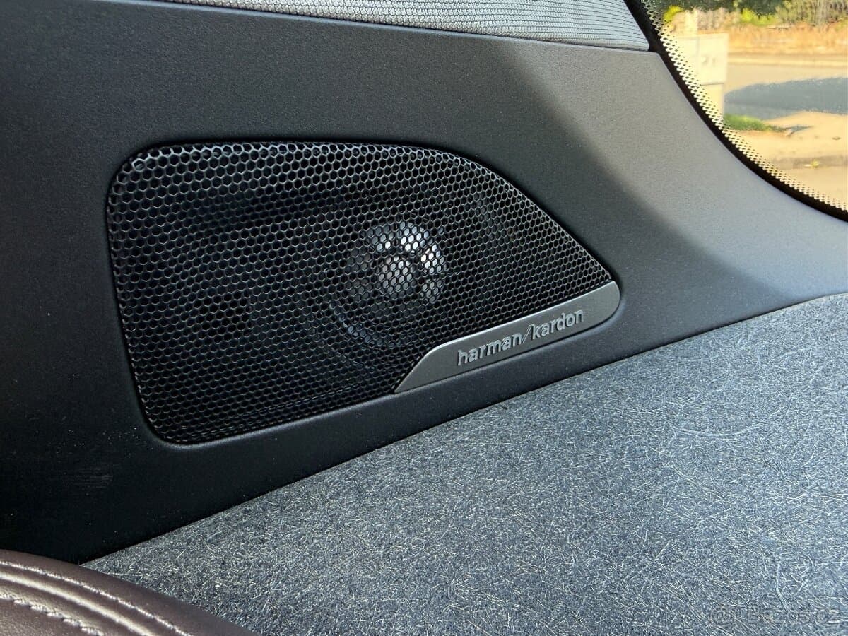 2021 BMW i3 - 19