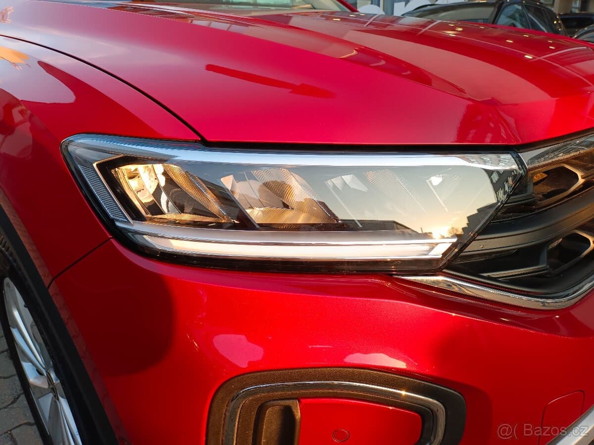 2022 Volkswagen T-ROC - 19