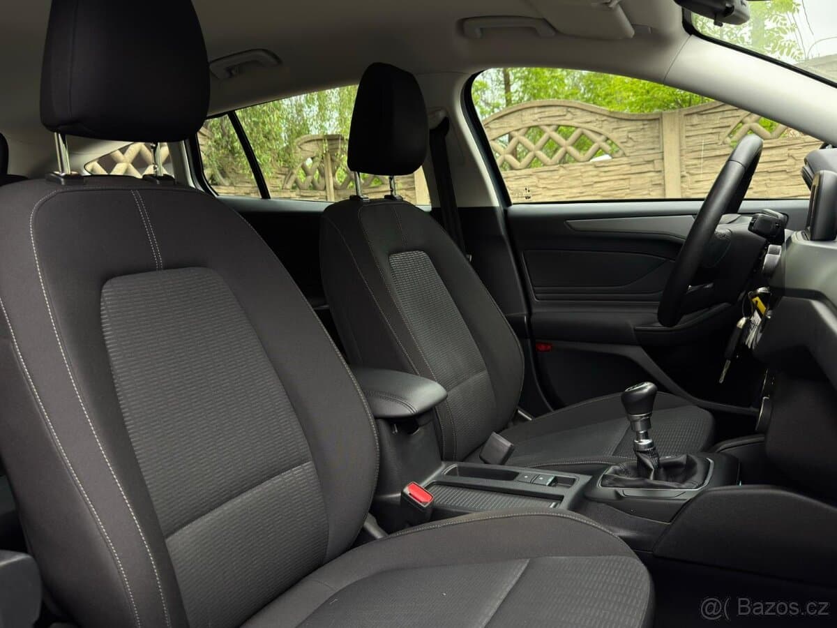 2020 Ford FOCUS - 19