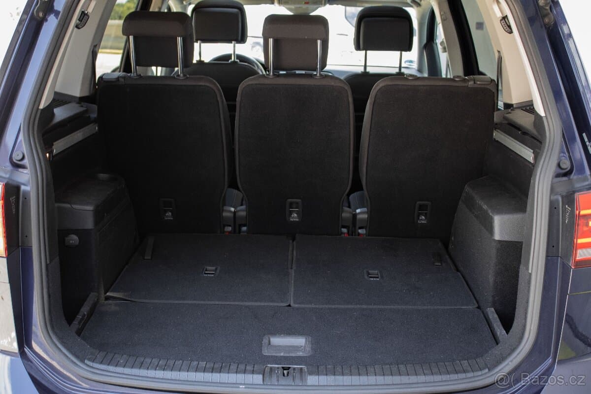 2019 Volkswagen TOURAN - 19