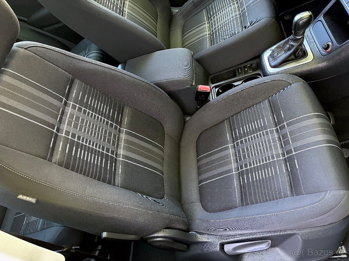 2015 Volkswagen TIGUAN - 19