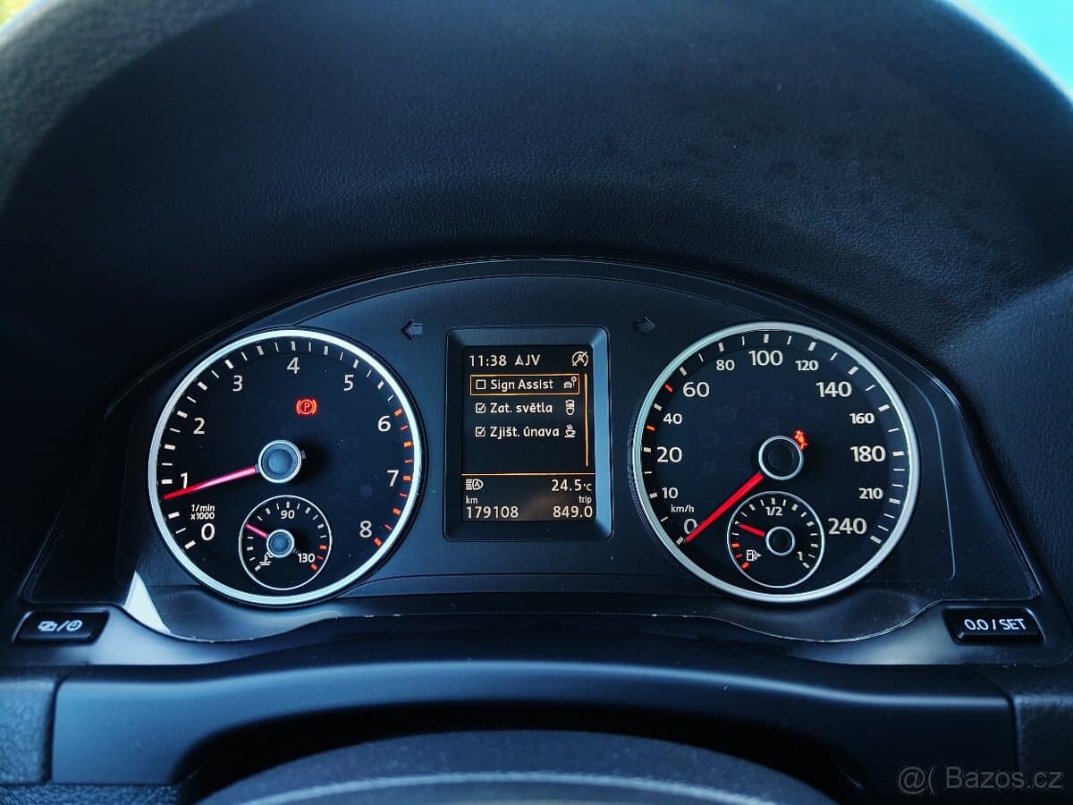 2014 Volkswagen TIGUAN - 19