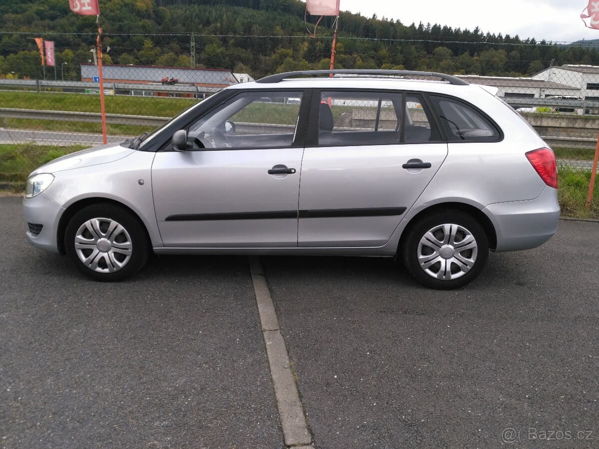 2012 Škoda FABIA - 19