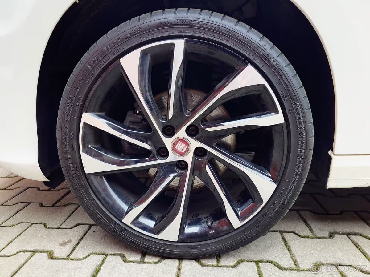 2019 Fiat TIPO - 19
