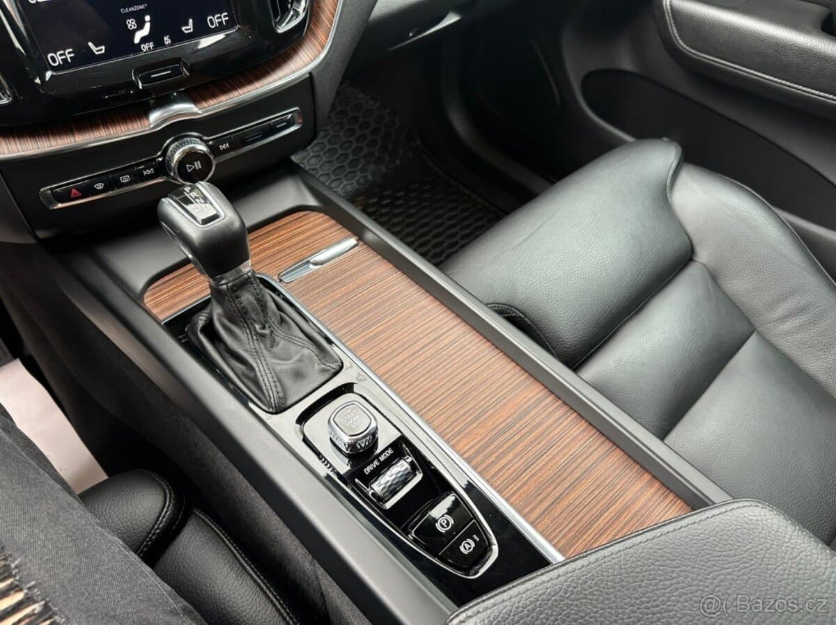 Volvo XC60 - 19