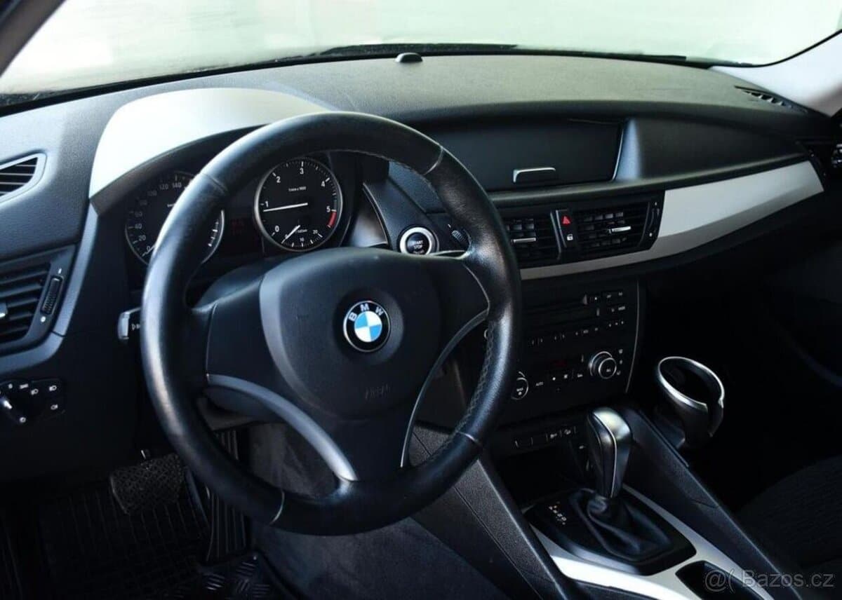 2011 BMW X1 - 19