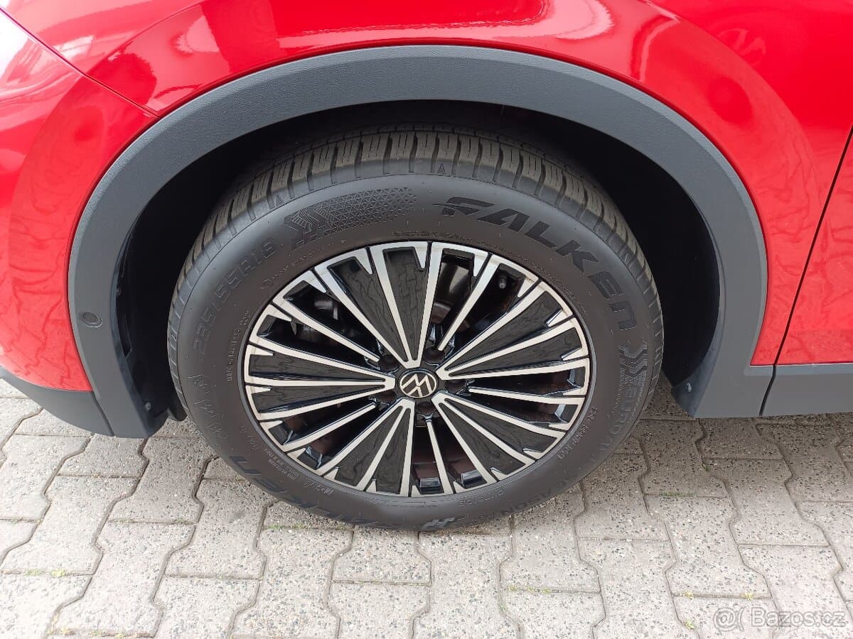 2025 Volkswagen TIGUAN - 19
