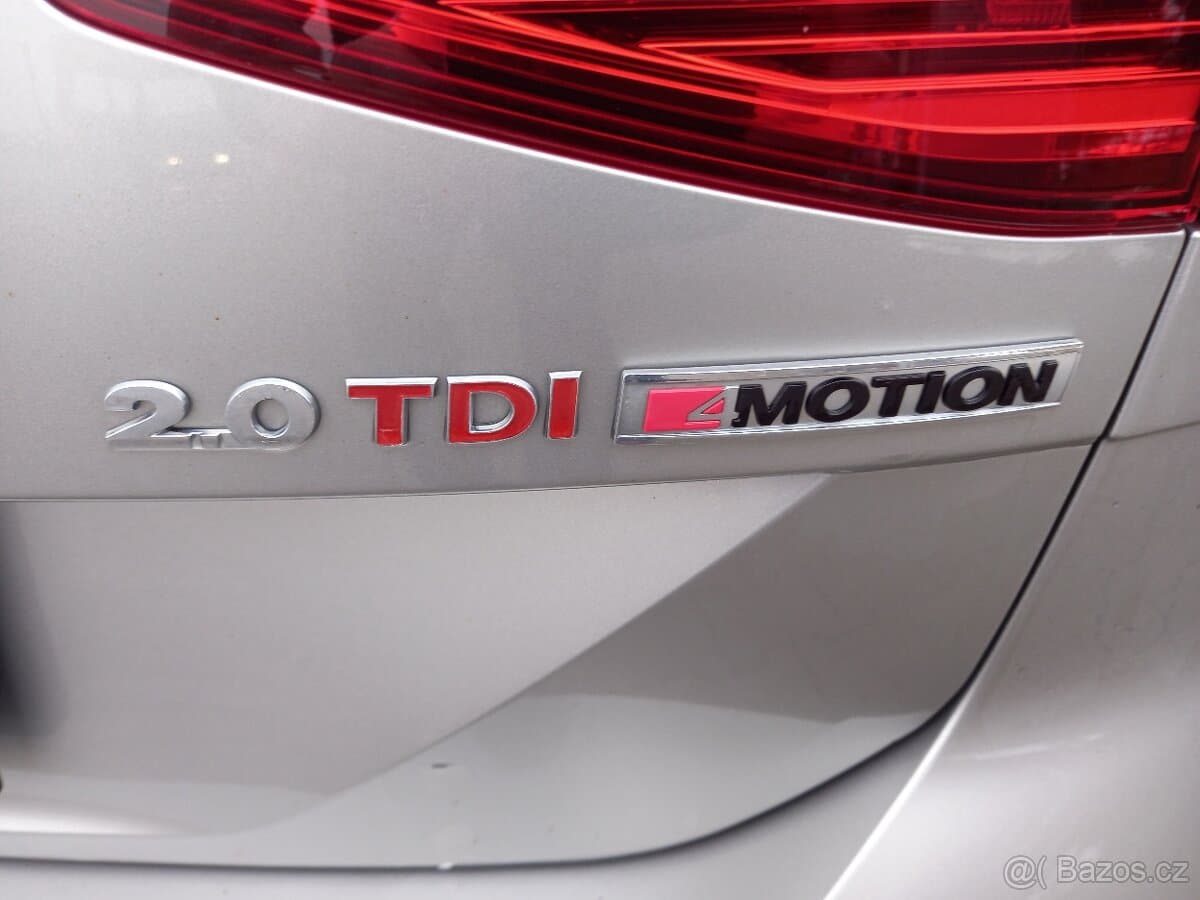 2015 Volkswagen PASSAT - 19