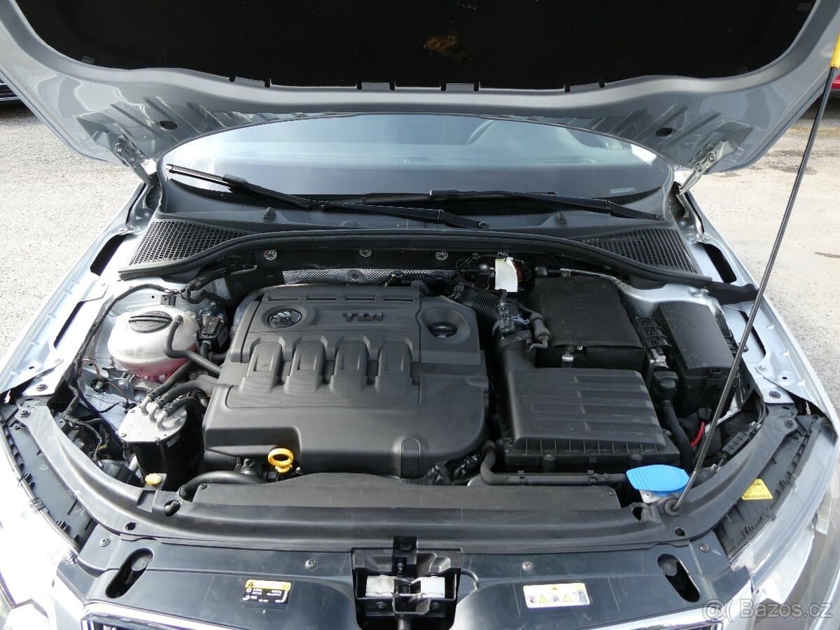 2015 Škoda OCTAVIA - 19
