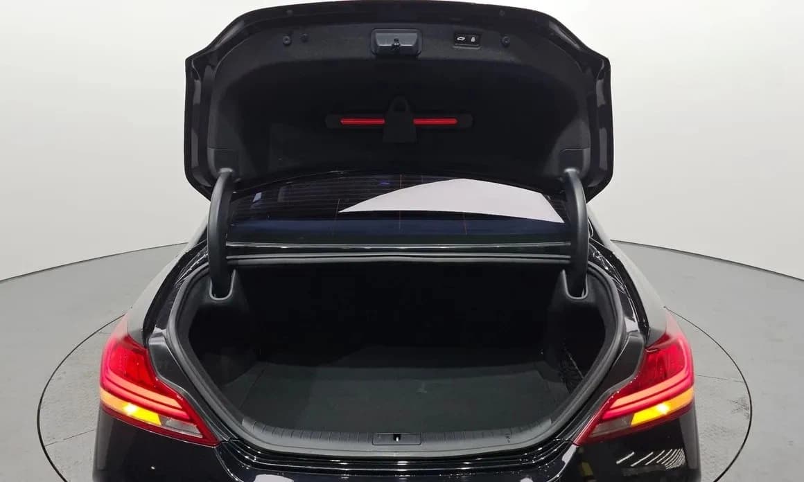 2020 Genesis G70 - 19