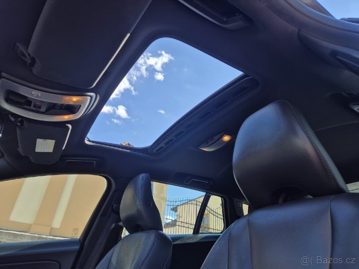 2014 Volvo V60 - 19