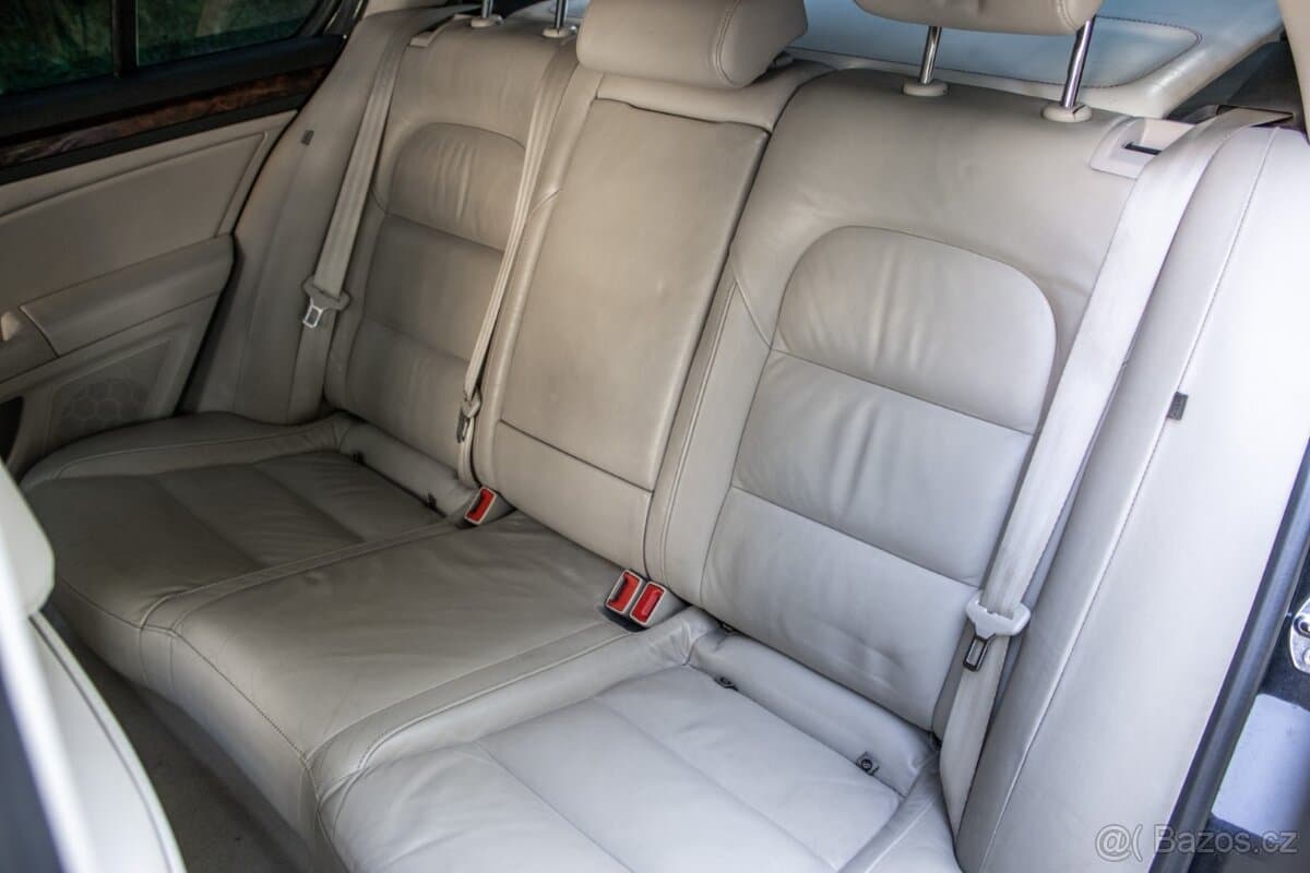2009 Škoda SUPERB - 19