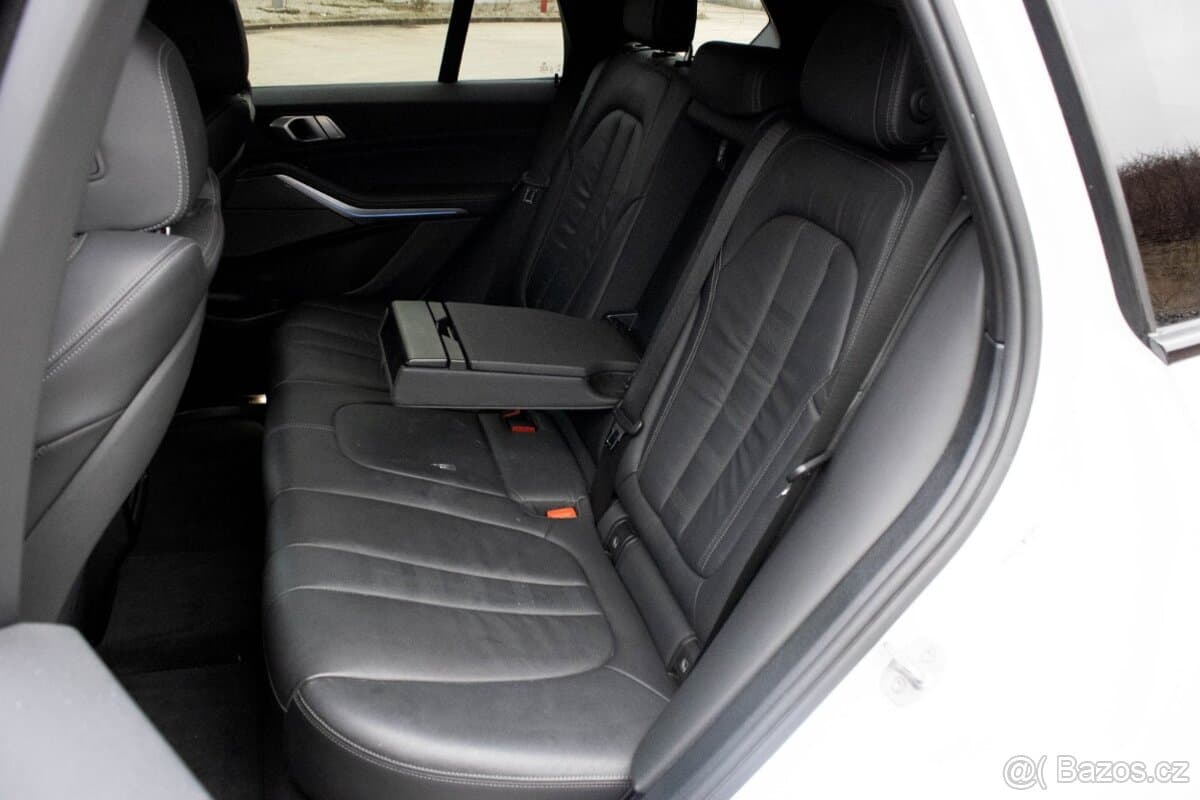 2020 BMW X5 - 19