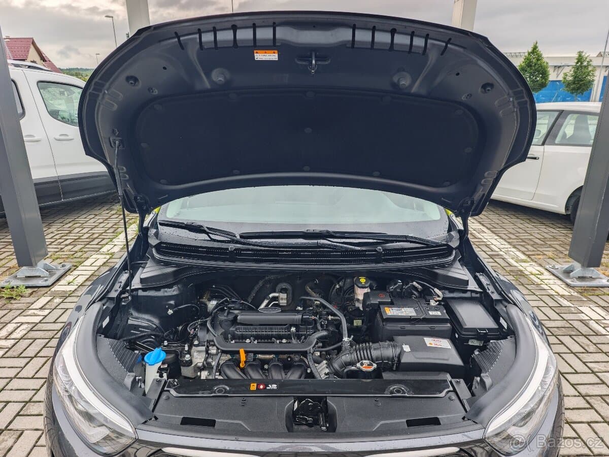 2019 Kia STONIC - 19